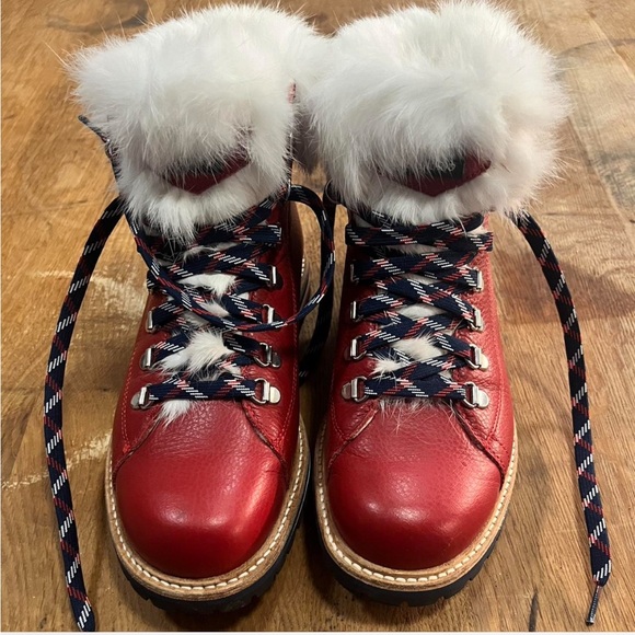 Overland Red Fur-Lined Women's Boots - Picture 2 of 5